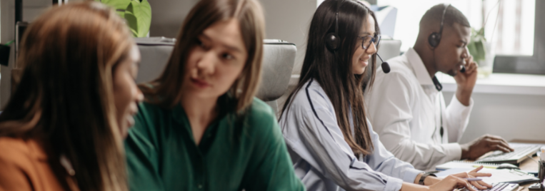 Call Center Agent:in Gehalt und Einflussfaktoren - Bild