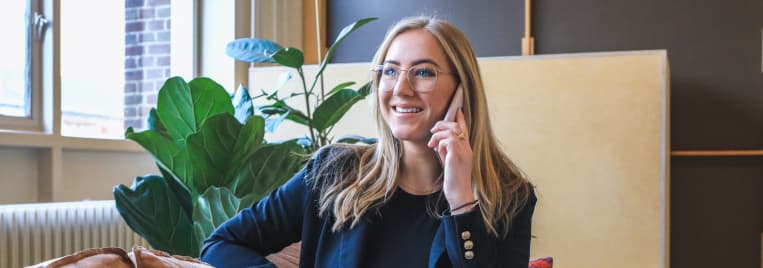 Anruf vor Bewerbung: Fragen & Tipps für den Erstkontakt per Telefon - Bild
